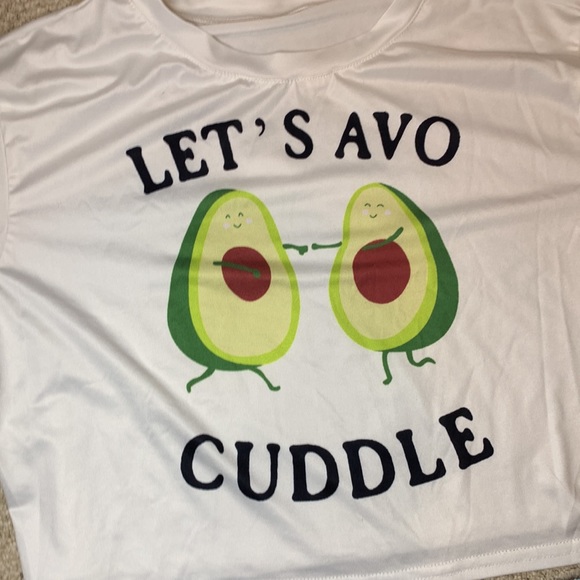 Shein “Let’s Avo-Cuddle” pajama set CROP SHIRT/SHORTS - Picture 2 of 5